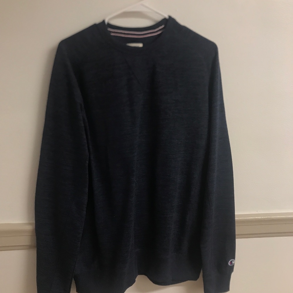 Champion Long-Sleeve w/ Cross Stitch